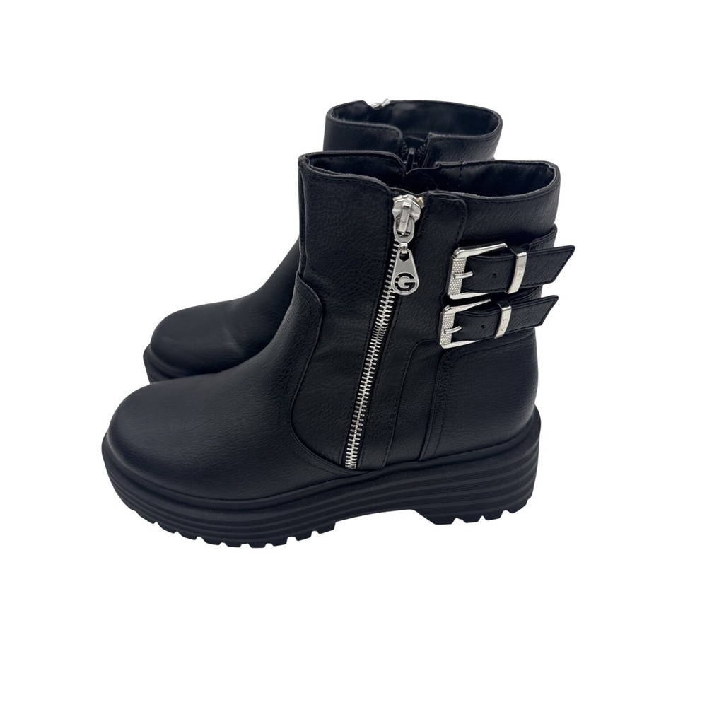 GBG Los Angeles Women's Black Biker Boots Size 7 M used Side Zip 2" Heal